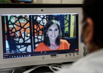 Empodera a la mujer  el trabajo en equipo en Nuevo Laredo