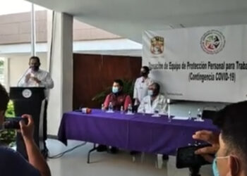 Donan equipo médico al Hospital Regional