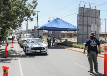 Con filtros sanitarios recibirán a paisanos en frontera norte de México