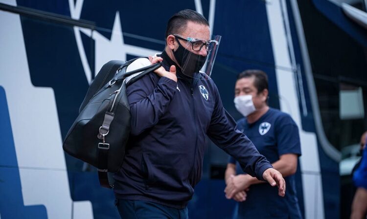 Mohamed deja el Monterrey tras derrota en repechaje