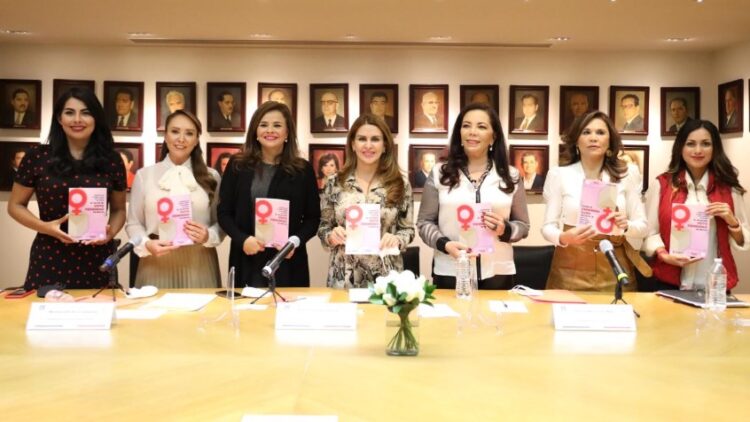 PRI, partido que más impulsa la participación de mujeres: Carolina