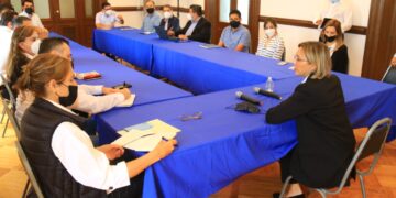 Dan sacudida al Ayuntamiento de Victoria