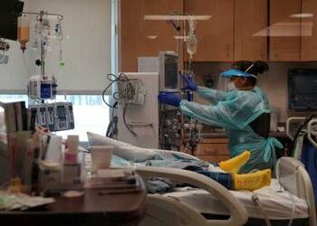 México suma 105 mil 655 muertos por covid-19