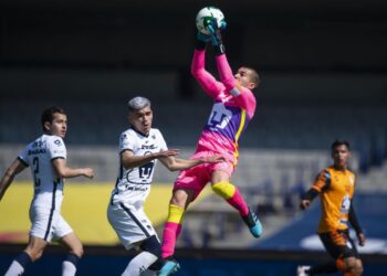 Pumas empata sin goles ante Pachuca y avanza de panzazo