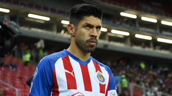 Oribe Peralta asegura que todos en Chivas tienen un gran compromiso