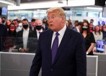 Trump alista demanda para suspender conteo electoral en Pennsylvania