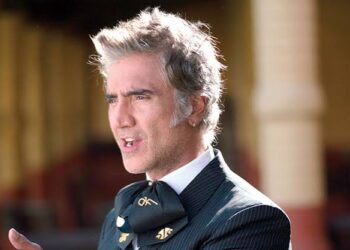 Alejandro Fernández donó un millón de pesos a damnificados