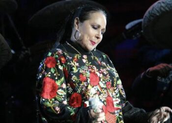 Muere Flor Silvestre a los 90 años de edad