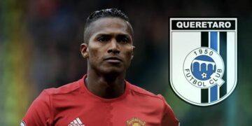 Antonio Valencia, ex del Manchester United, es oficialmente nuevo jugador del Querétaro