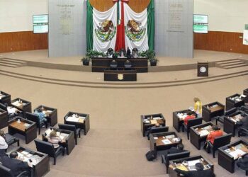 Pide Congreso difundir derecho de usuarios a 50% de descuento en consumo de agua