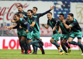 ¡Puebla sorprende a Rayados y los elimina en penaltis!
