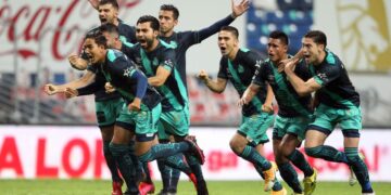 ¡Puebla sorprende a Rayados y los elimina en penaltis!