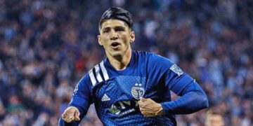 Alan Pulido busca ser tomado en cuenta por la selección mexicana