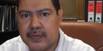 Vigilan venta de insecticidas