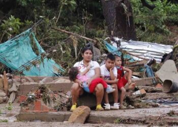 Cinco muertos y seis desaparecidos tras fuertes lluvias en Colombia