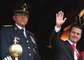 Cienfuegos, libre en México; la FGR abre su indagación