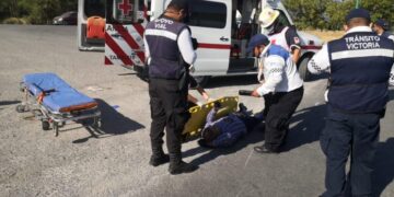 Choque de motocicletas deja un lesionado