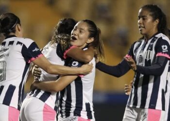 Monterrey se impone a Tigres en el Clásico Regio y le quita su espectacular invicto