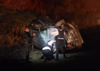 Muere chofer en accidente carretero