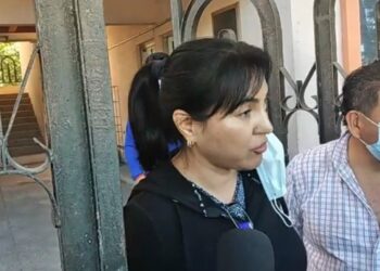 Protestan contra líder sindical de la UAT Isidra Trejo Zúñiga. Secretaria general Estatal