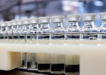 Primeras dosis de vacuna COVID podrían llegar en próximas semanas a México