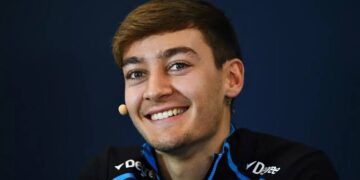 George Russell correrá con Mercedes para sustituir a Hamilton en Sakhir
