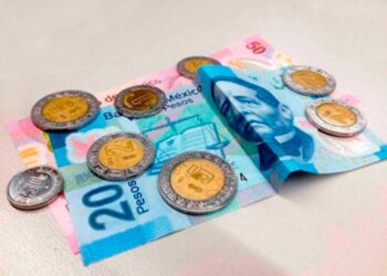 Plantea López Obrador subir 15% el salario mínimo