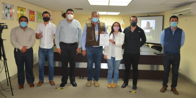 Entregan 9 partidos plataformas electorales al IETAM para comicios 2021