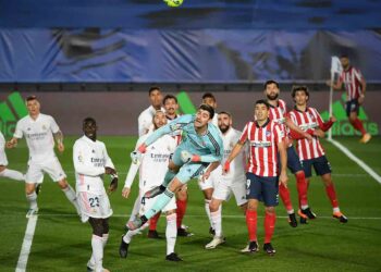 Real se impone 2-0 al Atlético en clásico madrileño