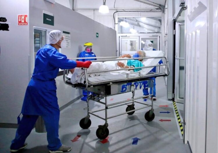 Supera CDMX pico máximo de hospitalizaciones por covid-19