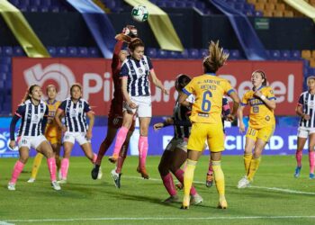 Tigres Femenil destrona a Rayadas de Monterrey