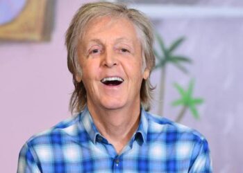 “Me siento bien”, Paul McCartney da espaldarazo a campaña de vacunación