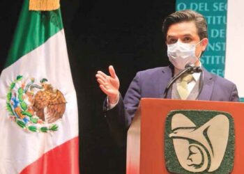 Se disparan hospitalizaciones Covid en IMSS; llama a evitar fiestas navideñas