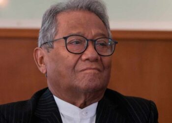 Hospitalizan al cantautor Armando Manzanero tras contagiarse de covid