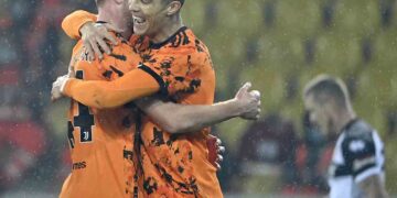 Cristiano brilla y mete a la Juventus en la pelea por la Serie A