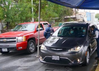 Revisa COEPRIS llegada de paisanos en Nuevo Laredo