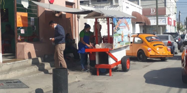 Grave apatía a usar cubrebocas en zona comercial de Cd. Victoria