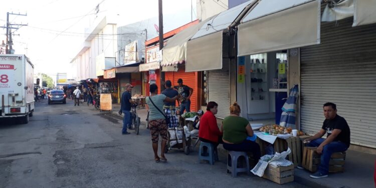 Grave apatía a usar cubrebocas en zona comercial de Cd. Victoria