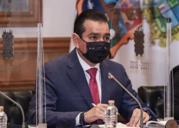 Dedicará Rivas vacaciones  al trabajo de obra pública