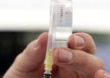 Vacunas anticovid llegarán en enero a Nuevo León