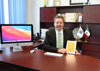 Magistrado del TRIELTAM presenta libro “Derecho Procesal Comparado en México”