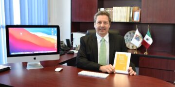 Magistrado del TRIELTAM presenta libro “Derecho Procesal Comparado en México”