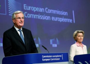 Sellan UE y Reino Unido pacto comercial pos-Brexit