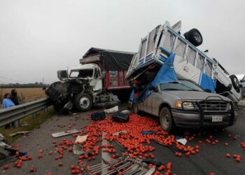 Navidad roja en Hidalgo; choques dejan 9 muertos
