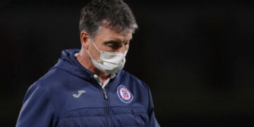 Robert Dante Siboldi renuncia como director técnico de Cruz Azul