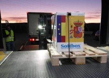 España recibe cargamento de 350 MIL vacunas Pfizer/BioNTech