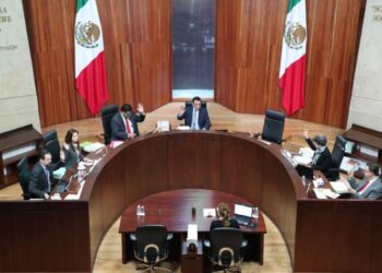 Fija TEPJF plazo para notificar al INE candidaturas