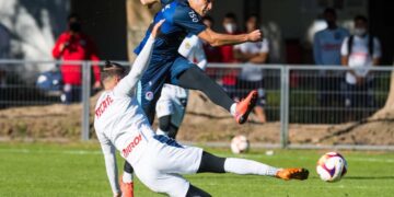 Atlético de San Luis golea a Chivas en duelo de preparación