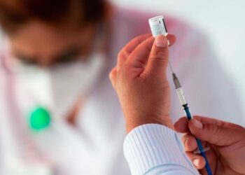 Empresas, sin restricciones para distribuir vacunas COVID-19