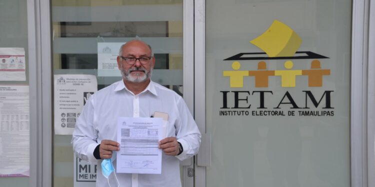 Concentran aspirantes independientes en municipios duros para el PAN